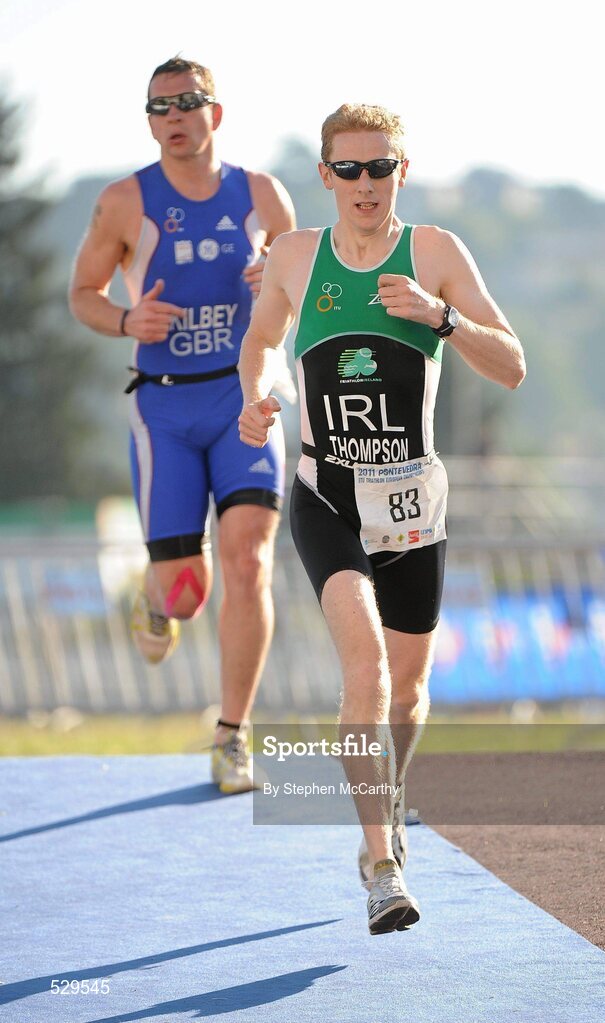 25 June 2011; Ireland's Victor Thompson, from London, on his way to 11th position in the 35-39 Male Age Group Sprint event, in a time of 01:10:30, at the 2011 Pontevedra ETU Triathlon European Championships. Pontevedra, Spain. Picture credit: Stephen McCarthy / SPORTSFILE