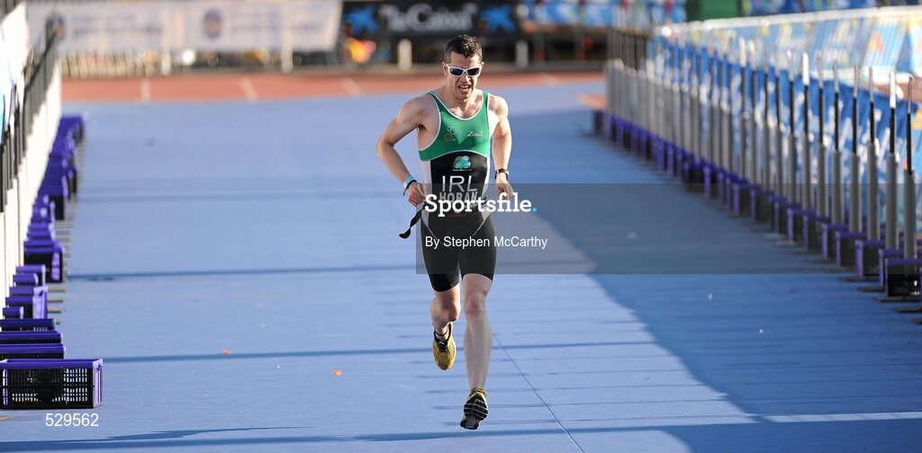 25 June 2011; Ireland's Mark Horan, from Balinteer, Dublin, on his way to winning the 30-34 Male Age Group Sprint event, with a time of 01:04:16, at the 2011 Pontevedra ETU Triathlon European Championships. Pontevedra, Spain. Picture credit: Stephen McCarthy / SPORTSFILE