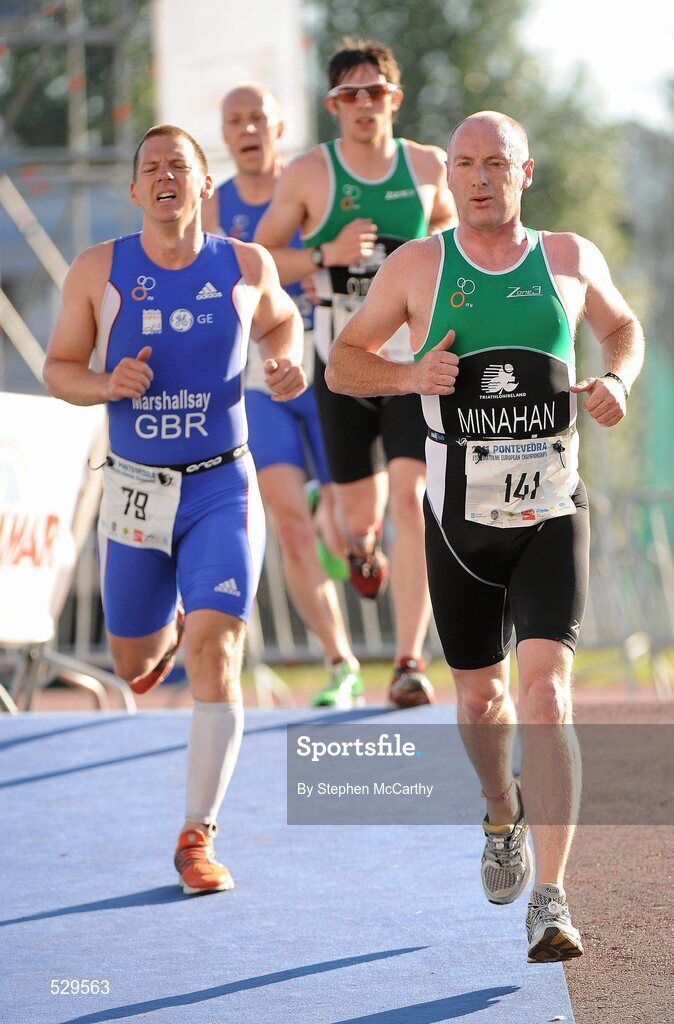 25 June 2011; Ireland's Paul Minahan, from Athy, Co. Kildare, on his way to 12th position in the 45-49 Male Age Group Sprint event, with a time of 01:13:51, at the 2011 Pontevedra ETU Triathlon European Championships. Pontevedra, Spain. Picture credit: Stephen McCarthy / SPORTSFILE
