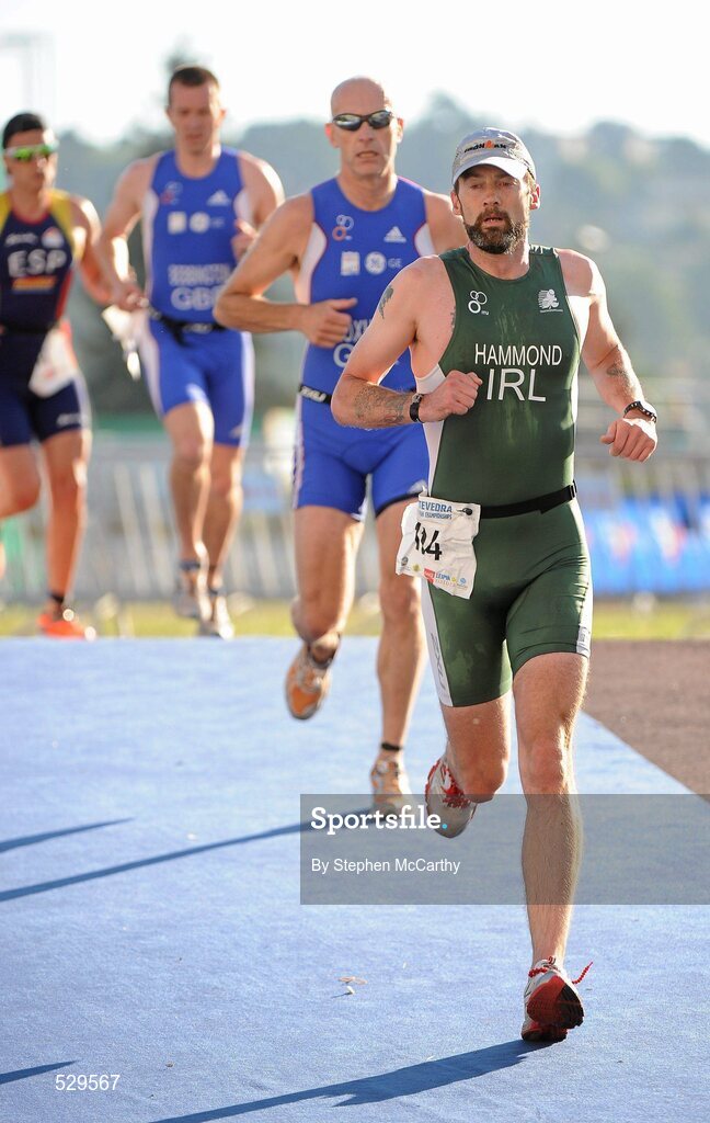 25 June 2011; Ireland's Robert Hammond, from Dorset, on his way to 21st position in the 40-44 Male Age Group Sprint event, in a time of 01:13:51, at the 2011 Pontevedra ETU Triathlon European Championships. Pontevedra, Spain. Picture credit: Stephen McCarthy / SPORTSFILE