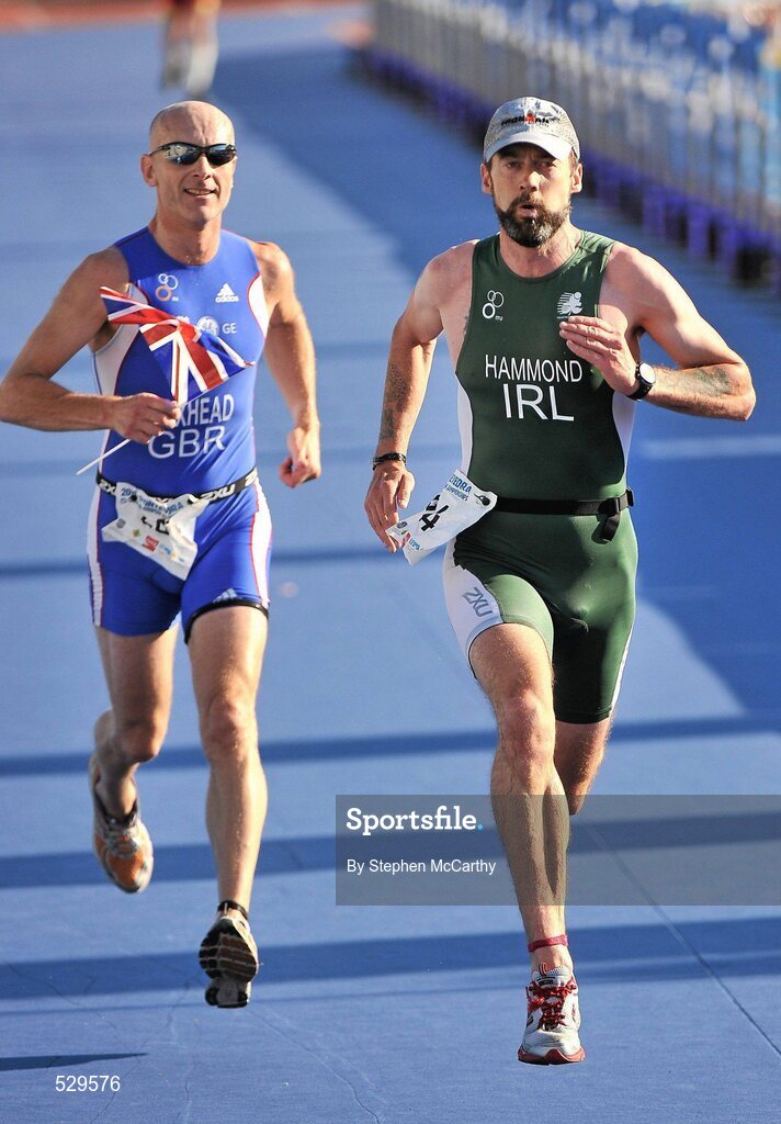 25 June 2011; Ireland's Robert Hammond, from Dorset, on his way to 21st position in the 40-44 Male Age Group Sprint event, in a time of 01:13:51, at the 2011 Pontevedra ETU Triathlon European Championships. Pontevedra, Spain. Picture credit: Stephen McCarthy / SPORTSFILE