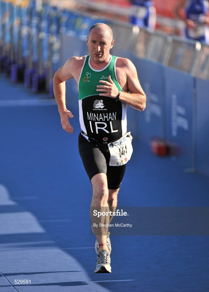 25 June 2011; Ireland's Paul Minahan, from Athy, Co. Kildare, on his way to 12th position in the 45-49 Male Age Group Sprint event, with a time of 01:13:51, at the 2011 Pontevedra ETU Triathlon European Championships. Pontevedra, Spain. Picture credit: Stephen McCarthy / SPORTSFILE