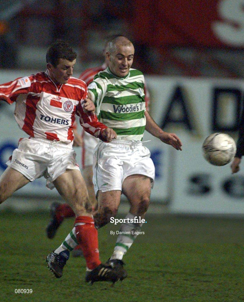 8 February 2002; Owen O'Donoghue of Sligo Rovers in action against Derek Tracey of Shamrock Rovers during the FAI Carlsberg Cup Quarter-Final match between Shamrock Rovers and Sligo Rovers at Tolka Park in Dublin. Photo by Damien Eagers/Sportsfile