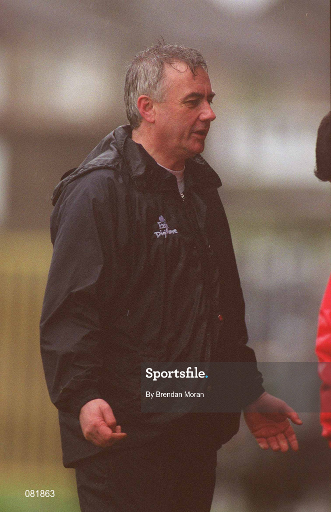 24 February 2002; Cork manager Bertie Og Murphy during the Allianz National Hurling League Division 1B Round 1 match between Limerick and Cork at the Gaelic Grounds in Limerick. Photo by Brendan Moran/Sportsfile