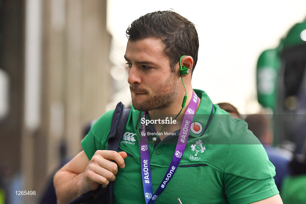 4 February 2017; Robbie Henshaw of Ireland arrives ahead of the RBS Six Nations Rugby Championship match between Scotland and Ireland at BT Murrayfield Stadium in Edinburgh, Scotland. Photo by Brendan Moran/Sportsfile