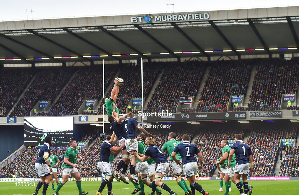 4 February 2017; CJ Stander of Ireland wins possession in a lineout during the RBS Six Nations Rugby Championship match between Scotland and Ireland at BT Murrayfield Stadium in Edinburgh, Scotland. Photo by Ramsey Cardy/Sportsfile
