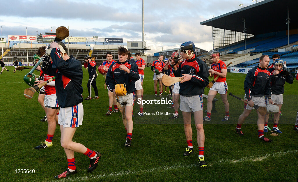 4 February 2017; St Thomas' players break away after the team photograph prior to the AIB GAA Hurling All-Ireland Senior Club Championship Semi-Final match between St Thomas' and Ballyea at Semple Stadium in Thurles, Co Tipperary. Photo by Piaras Ó Mídheach/Sportsfile