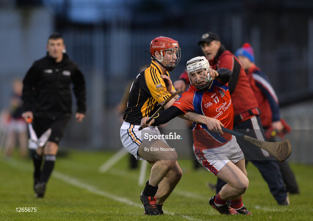 4 February 2017; Anthony Kelly of St Thomas' in action against Joe Neylon of Ballyea during the AIB GAA Hurling All-Ireland Senior Club Championship Semi-Final match between St Thomas' and Ballyea at Semple Stadium in Thurles, Co Tipperary. Photo by Eóin Noonan/Sportsfile