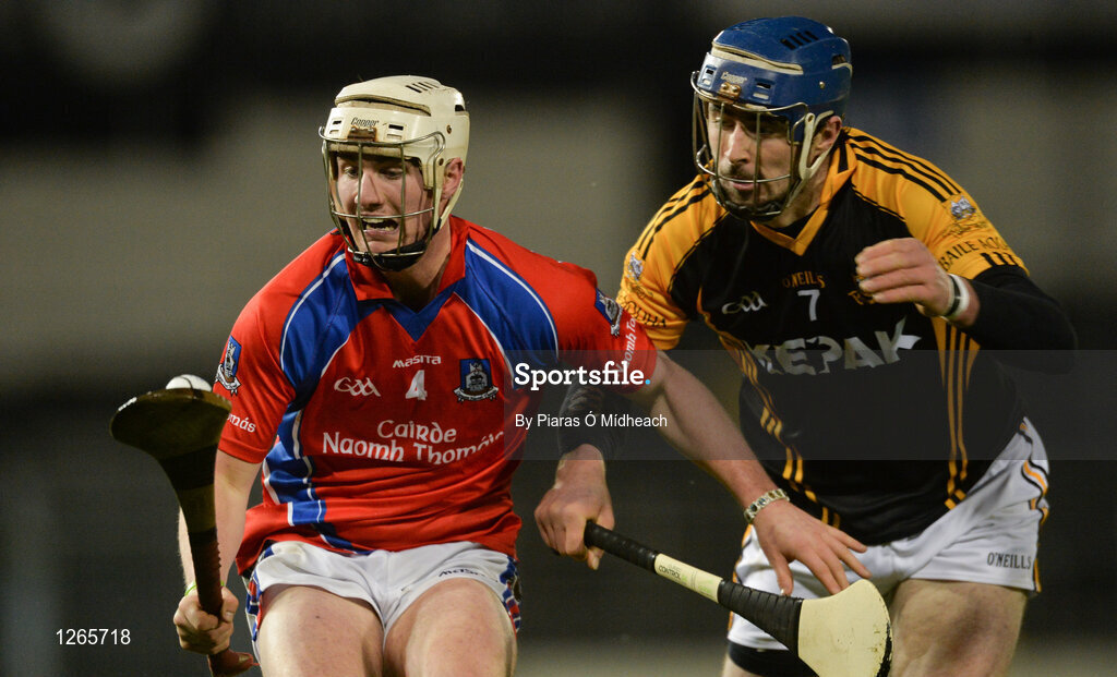 4 February 2017; Éanna Burke of St Thomas' in action against James Murphy of Ballyea during the AIB GAA Hurling All-Ireland Senior Club Championship Semi-Final match between St Thomas' and Ballyea at Semple Stadium in Thurles, Co Tipperary. Photo by Piaras Ó Mídheach/Sportsfile