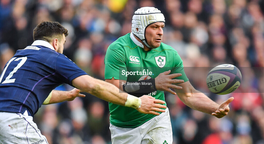 4 February 2017; Rory Best of Ireland in action against Alex Dunbar of Scotland during the RBS Six Nations Rugby Championship match between Scotland and Ireland at BT Murrayfield Stadium in Edinburgh, Scotland. Photo by Brendan Moran/Sportsfile