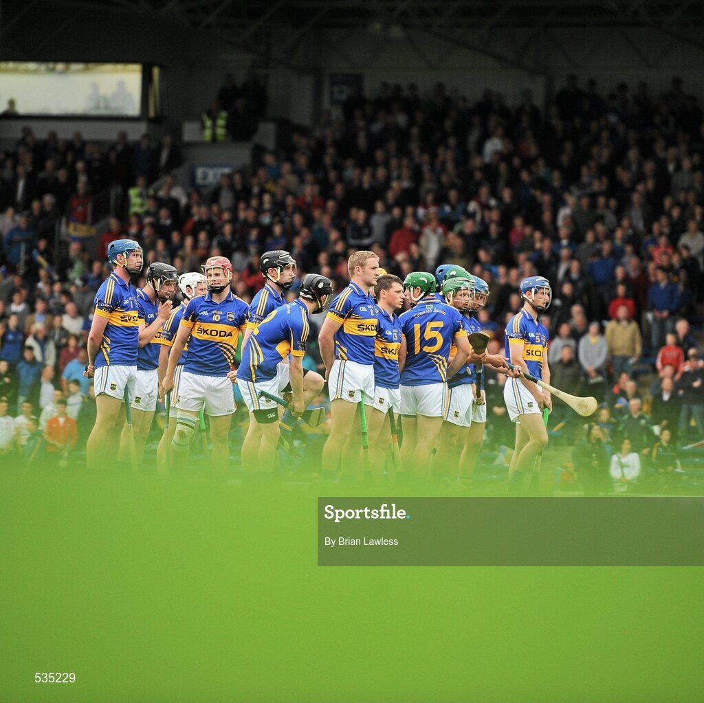 15 July 2011; The Tipperary players stand for the National Anthem. Bord Gáis Energy Munster GAA Hurling Under 21 Championship Semi-Final, Tipperary v Cork, Semple Stadium, Thurles, Co. Tipperary. Picture credit: Brian Lawless / SPORTSFILE