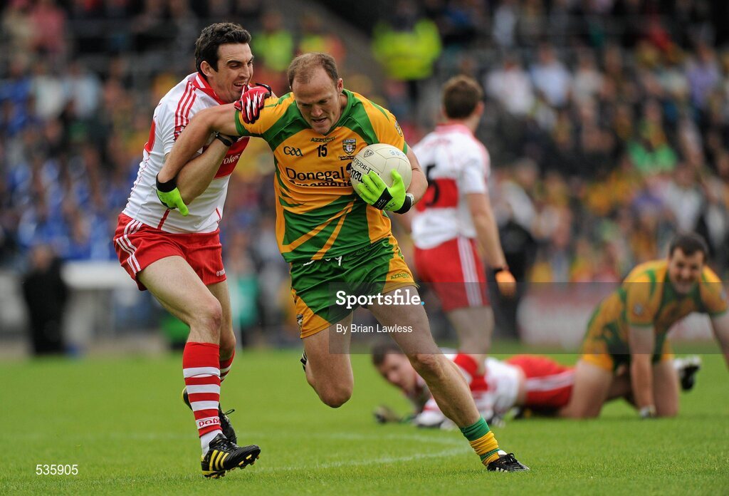 17 July 2011; Colm McFadden, Donegal, in action against Kevin McGuckin, Derry. Ulster GAA Football Senior Championship Final, Derry v Donegal, St Tiernach's Park, Clones, Co. Monaghan. Picture credit: Brian Lawless / SPORTSFILE