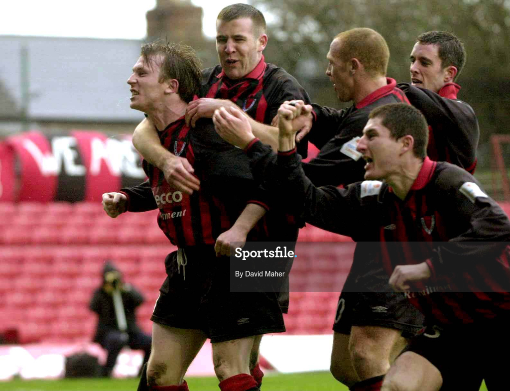 10 March 2002; Trevor Molloy of Bohemians, left, celebrates with team-mates after scoring his side's equalising goal during the FAI Carlsberg Cup Semi-Final match between Bohemians and Derry City at Dalymount Park in Dublin. Photo by David Maher/Sportsfile