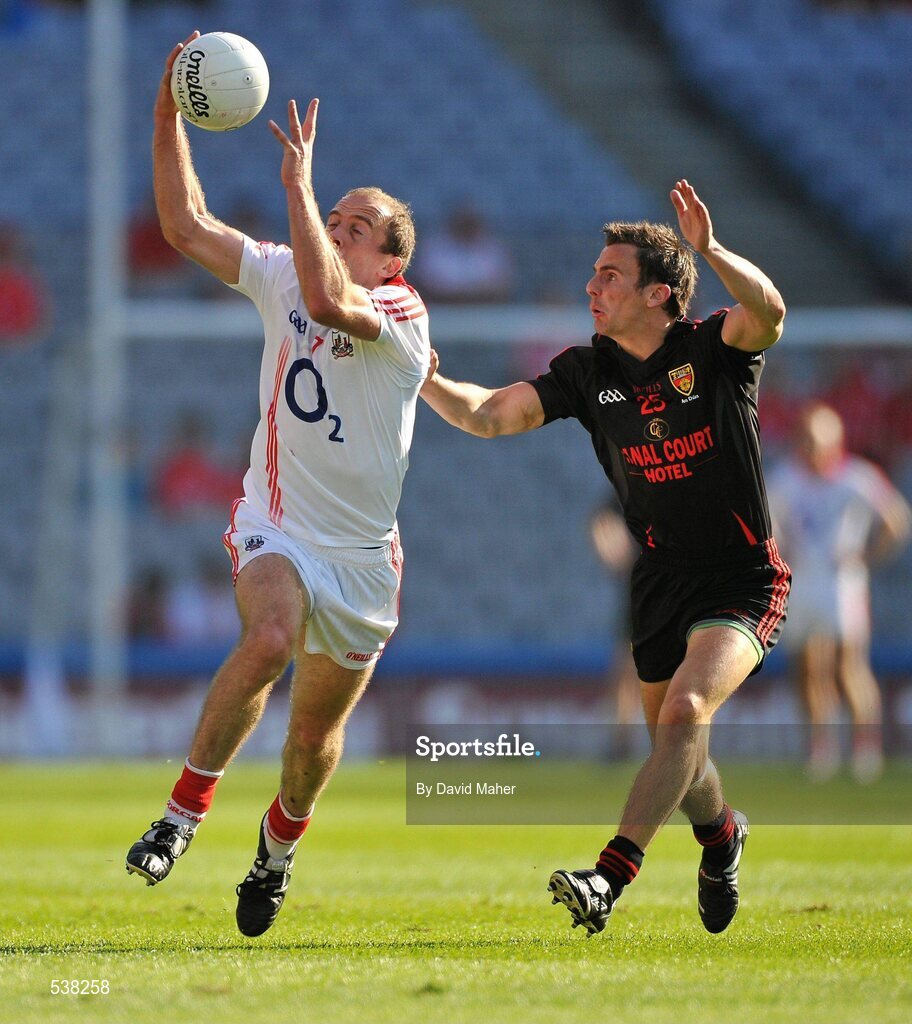 23 July 2011; Paudie Kissane, Cork, in action against Danny Hughes, Down. GAA Football All-Ireland Senior Championship Qualifier Round 4, Cork v Down, Croke Park, Dublin. Picture credit: David Maher / SPORTSFILE