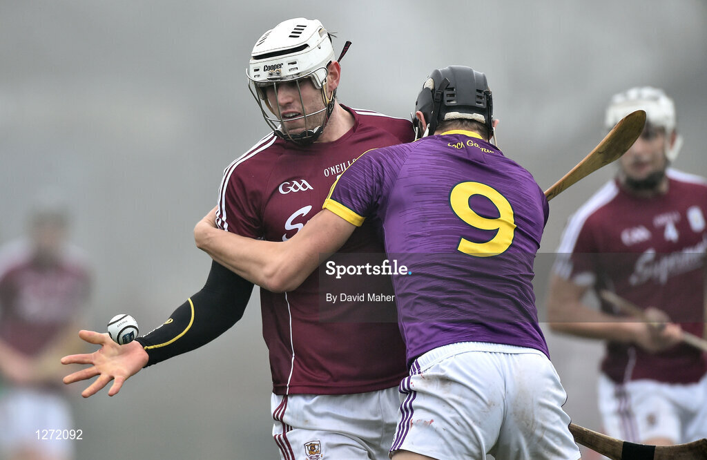 19 February 2017; Gearoid McInerney of Galway in action against Jack O'Connor of Wexford during the Allianz Hurling League Division 1B Round 2 match between Galway and Wexford at Pearse Stadium in Galway. Photo by David Maher/Sportsfile