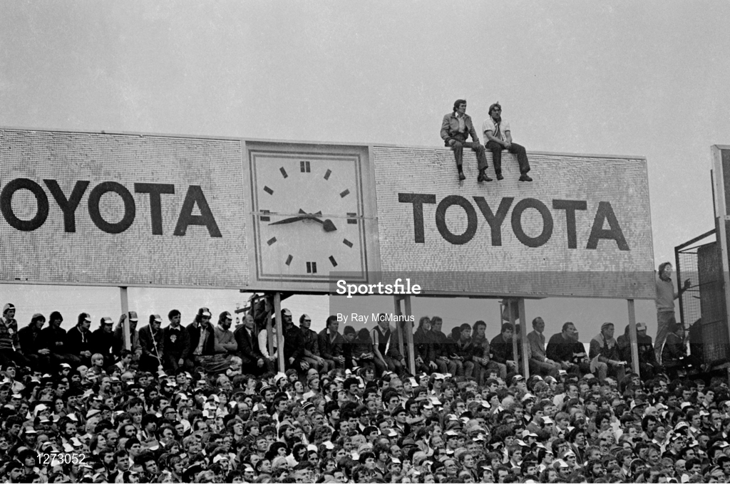 5 September 1982; Supporters watch the game from the Canal End during the All Ireland Hurling Final match between Kilkenny and Cork at Croke Park, Dublin. Photo by Ray McManus/Sportsfile