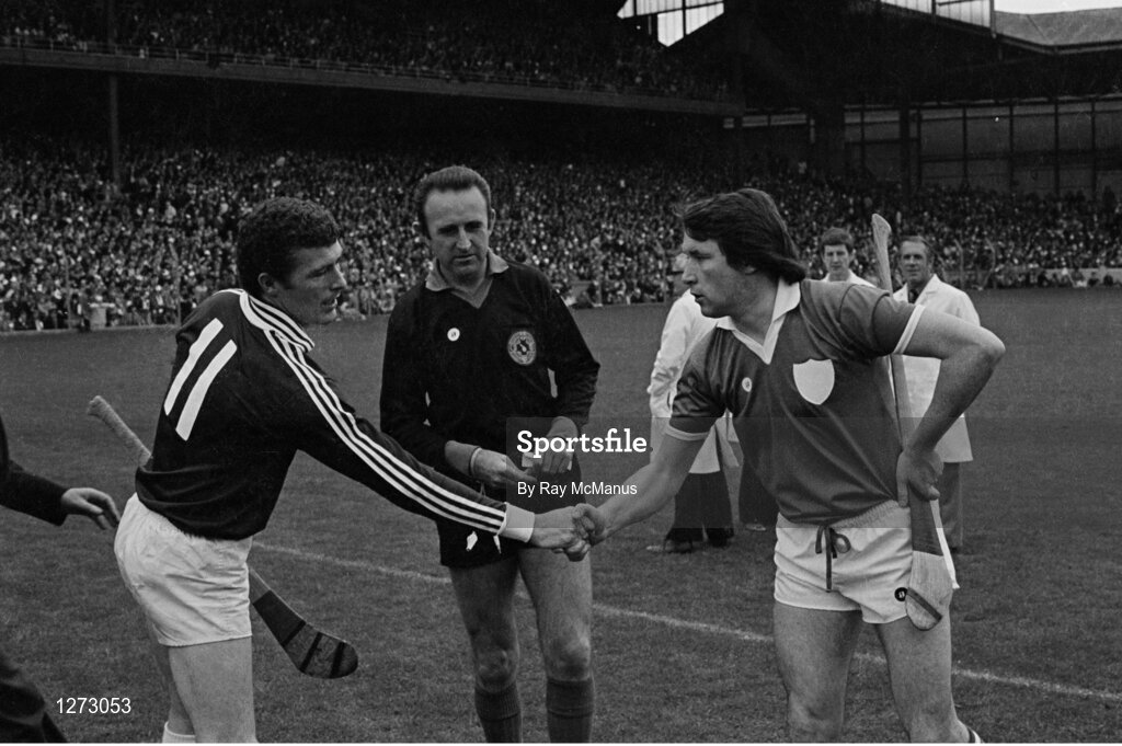 7 September 1980; Galway captain Joe Connolly shakes hands with Limerick captain Seán Foley ahead of the All Ireland Hurling Final, Galway v Limerick, Croke Park, Dublin. Photo by Ray McManus/Sportsfile