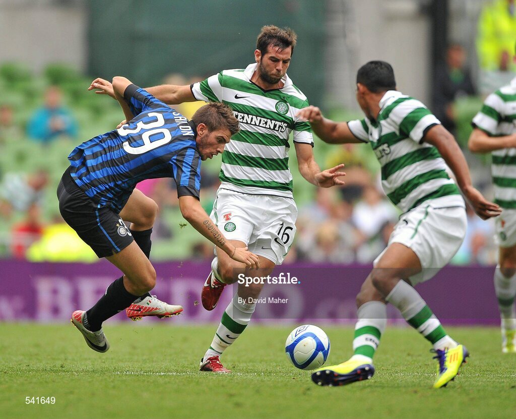 30 July 2011; Joe Ledley, Glasgow Celtic FC, in action against Davide Santon, Inter Milan. Dublin Super Cup, Inter Milan v Glasgow Celtic FC, Aviva Stadium, Lansdowne Road, Dublin. Picture credit: David Maher / SPORTSFILE