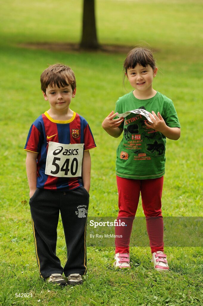 31 July 2011; Five year old cousins Matthew and Jennifer Burns, from Tempelogue, Dublin, await the start of the Athletics Ireland Family Fitness Festival at Farmleigh. Phoenix Park, Dublin. Picture credit: Ray McManus / SPORTSFILE