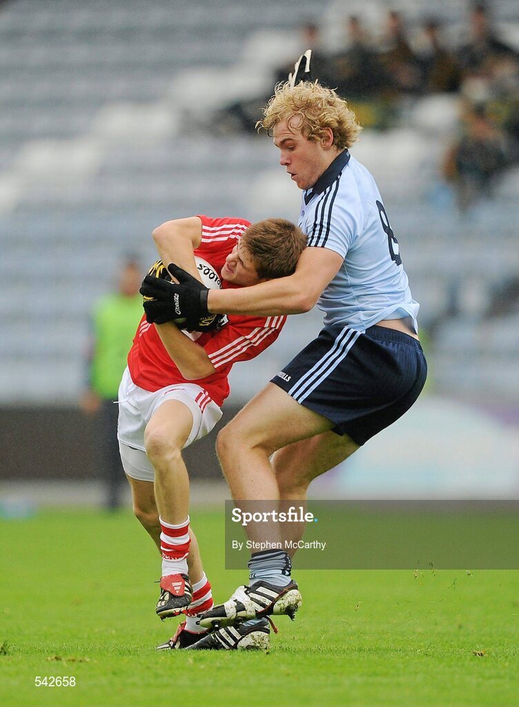 1 August 2011; Alan Cadogan, Cork, in action against Patrick O'Higgins, Dublin. GAA Football All-Ireland Minor Championship Quarter-Final, Dublin v Cork, O'Moore Park, Portlaoise, Co. Laois. Picture credit: Stephen McCarthy / SPORTSFILE