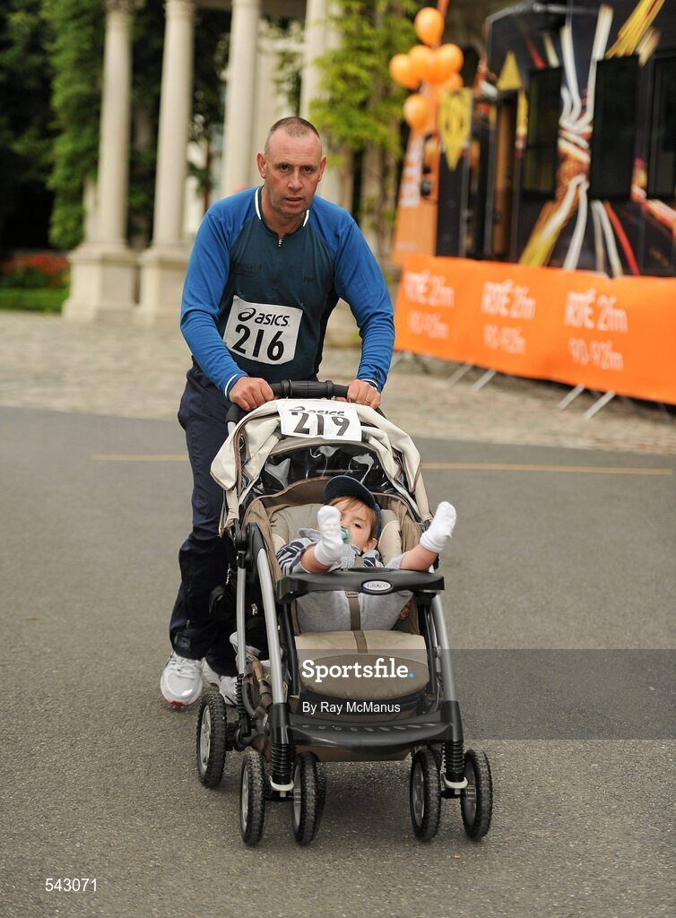 31 July 2011; Sandro and Marco Giglione, Tallaght, Dublin, in action during the Athletics Ireland Family Fitness Festival at Farmleigh. Phoenix Park, Dublin. Picture credit: Ray McManus / SPORTSFILE