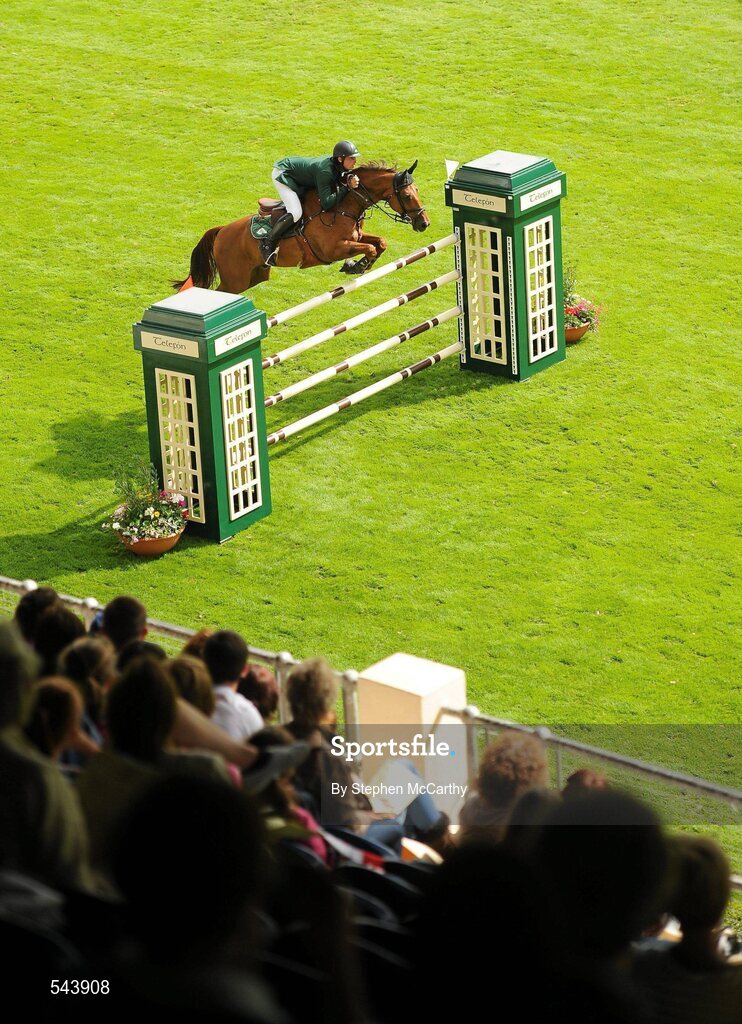 4 August 2011; Gert Jan Bruggink, Netherlands, competing on Primeval Wings, during the Power & Speed Event. Dublin Horse Show 2011, RDS, Ballsbridge, Dublin. Picture credit: Stephen McCarthy / SPORTSFILE