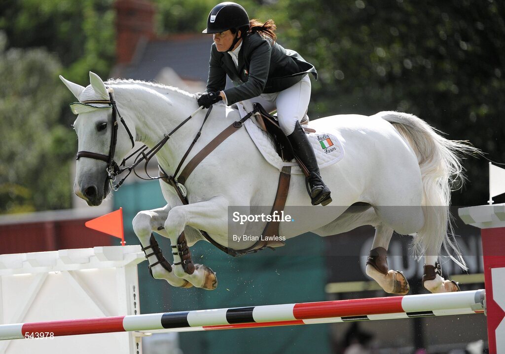 4 August 2011; Jennifer Crooks, Ireland, competing on S.F. Uryadi, during the Power & Speed Event. Dublin Horse Show 2011, RDS, Ballsbridge, Dublin. Picture credit: Brian Lawless / SPORTSFILE