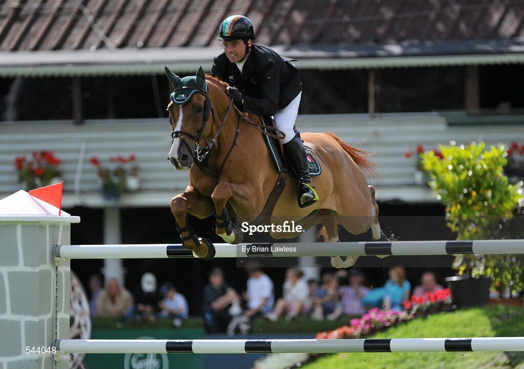 4 August 2011; Cian O'Connor, Ireland, competing on  Splendor, during the Power & Speed Event. Dublin Horse Show 2011, RDS, Ballsbridge, Dublin. Picture credit: Brian Lawless / SPORTSFILE