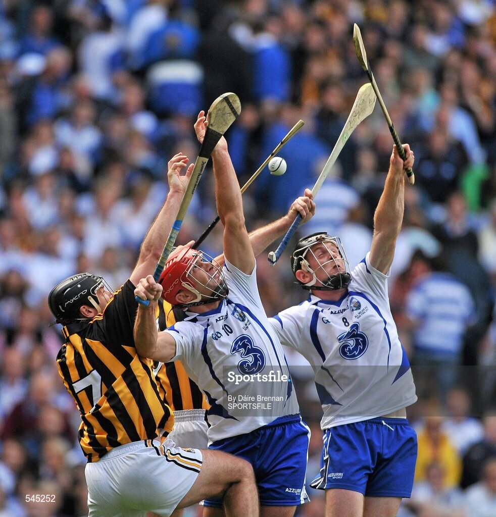 7 August 2011; Seamus Prendergast, left, and Kevin Moran, Waterford, contest a high ball against JJ Delaney, Kilkenny. GAA Hurling All-Ireland Senior Championship Semi-Final, Kilkenny v Waterford, Croke Park, Dublin. Picture credit: Daire Brennan / SPORTSFILE