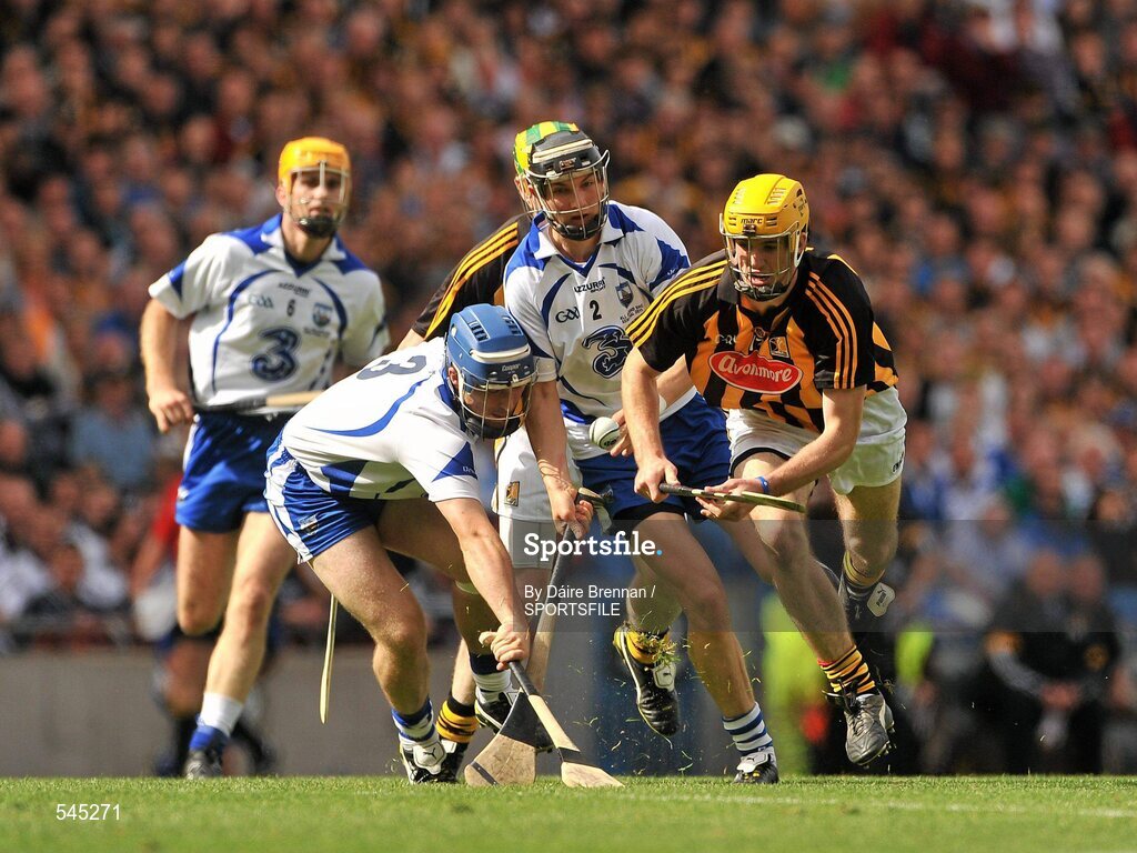 7 August 2011; Colin Fennelly, Kilkenny, in action against Liam Lawlor, Waterford. GAA Hurling All-Ireland Senior Championship Semi-Final, Kilkenny v Waterford, Croke Park, Dublin. Picture credit: Daire Brennan / SPORTSFILE
