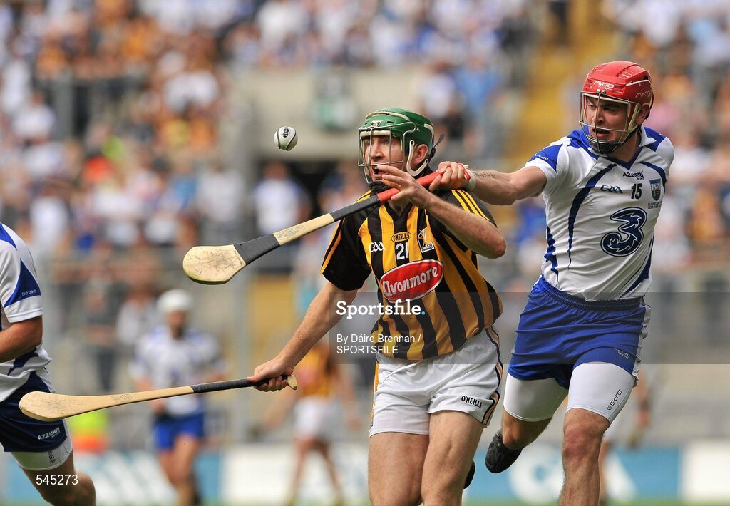 7 August 2011; Eddie Brennan, Kilkenny, in action against Eoin Kelly, Waterford. GAA Hurling All-Ireland Senior Championship Semi-Final, Kilkenny v Waterford, Croke Park, Dublin. Picture credit: Daire Brennan / SPORTSFILE