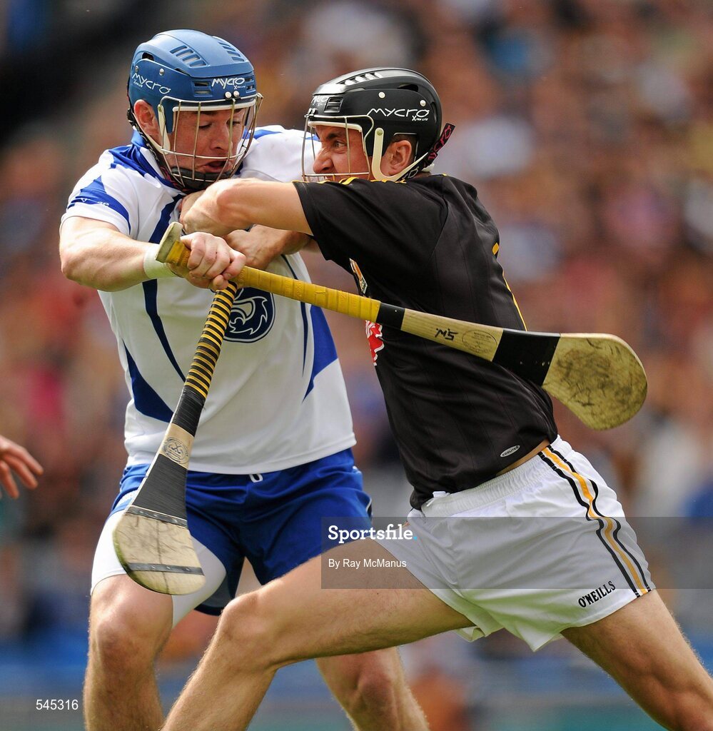 7 August 2011; Kilkenny goalkeeper David Herity under pressure from Waterford's Shane Walsh. GAA Hurling All-Ireland Senior Championship Semi-Final, Kilkenny v Waterford, Croke Park, Dublin. Picture credit: Ray McManus / SPORTSFILE