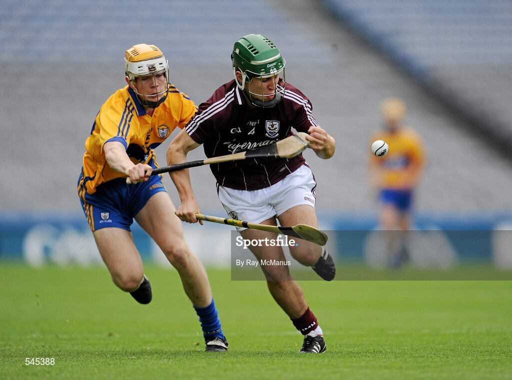 7 August 2011; Cormac Diviney, Galway, in action against Aaron Cunningham, Clare. GAA Hurling All-Ireland Minor Championship Semi-Final, Clare v Galway, Croke Park, Dublin. Picture credit: Ray McManus / SPORTSFILE