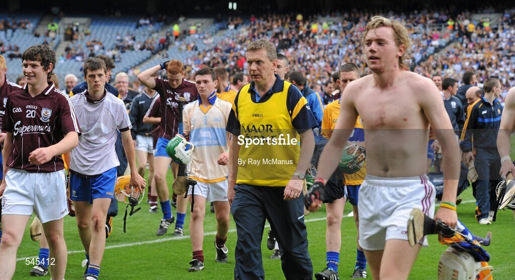 7 August 2011; Clare manager Donal Moloney leaves the field after the game. GAA Hurling All-Ireland Minor Championship Semi-Final, Clare v Galway, Croke Park, Dublin. Picture credit: Ray McManus / SPORTSFILE