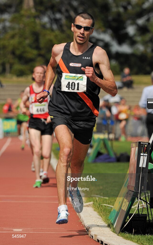6 August 2011; Mark Kenneally, from Clonliffe Harriers AC, on his way to victory in the Men's 10,000m Final event at the Woodie's DIY AAI Senior Track & Field Championships. Morton Stadium, Santry, Co. Dublin. Picture credit: Pat Murphy / SPORTSFILE