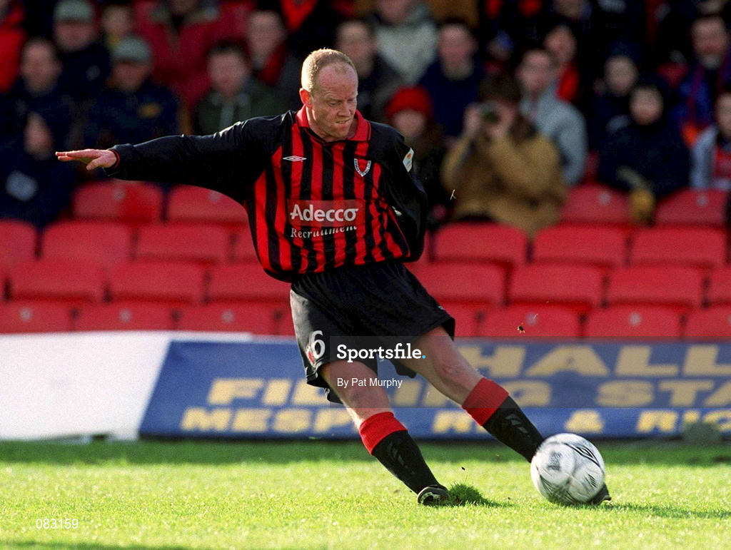 10 March 2002; Dave Hill of Bohemians during the Carlsberg FAI Cup Semi-Final match between Bohemians and Derry City at Dalymount Park in Dublin. Photo by Pat Murphy/Sportsfile