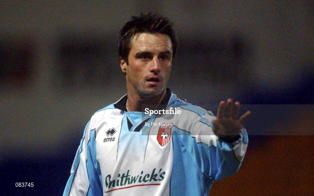 10 March 2002; Darren Kelly of Derry City during the Carlsberg FAI Cup Semi-Final match between Bohemians and Derry City at Dalymount Park in Dublin. Photo by Pat Murphy/Sportsfile