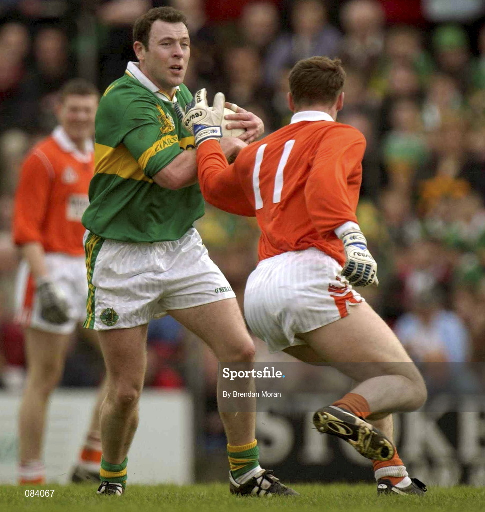 24 March 2002; Seamus Moynihan of Kerry in action against John McEntee of Armagh during the Allianz National Football League Division 2A Round 6 match between Kerry and Armagh at Austin Stack Park in Tralee, Kerry. Photo by Brendan Moran/Sportsfile