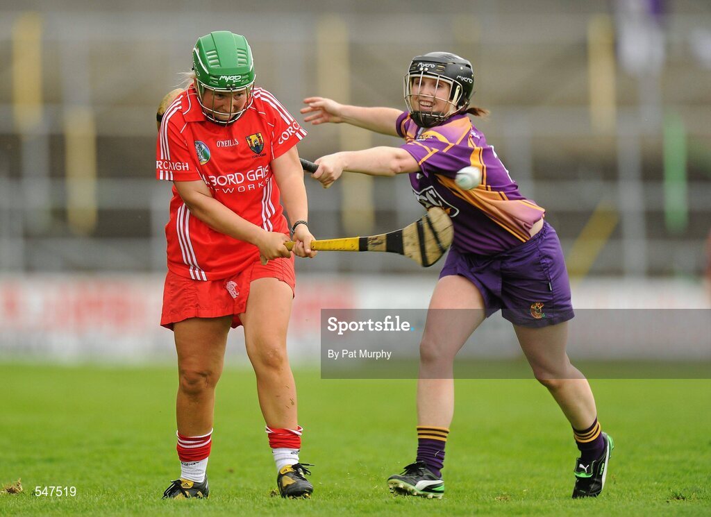 13 August 2011; Elaine O'Riordan, Cork, in action against Michelle O'Leary, Wexford. All-Ireland Senior Camogie Championship Semi-Final in association with RTE Sport, Cork v Wexford, Nowlan Park, Kilkenny. Picture credit: Pat Murphy / SPORTSFILE
