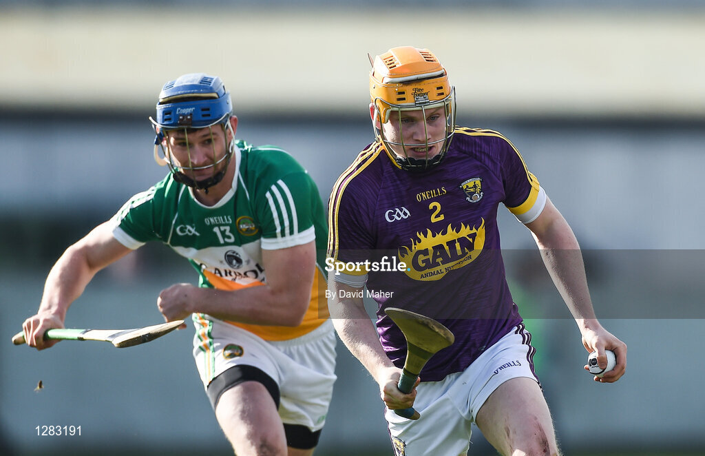 12 March 2017; Simon Donohoe of Wexford in action against Sean Cleary of Offaly during the Allianz Hurling League Division 1B Round 4 match between Offaly and Wexford at O’Connor Park in Tullamore, Co. Offaly. Photo by David Maher/Sportsfile