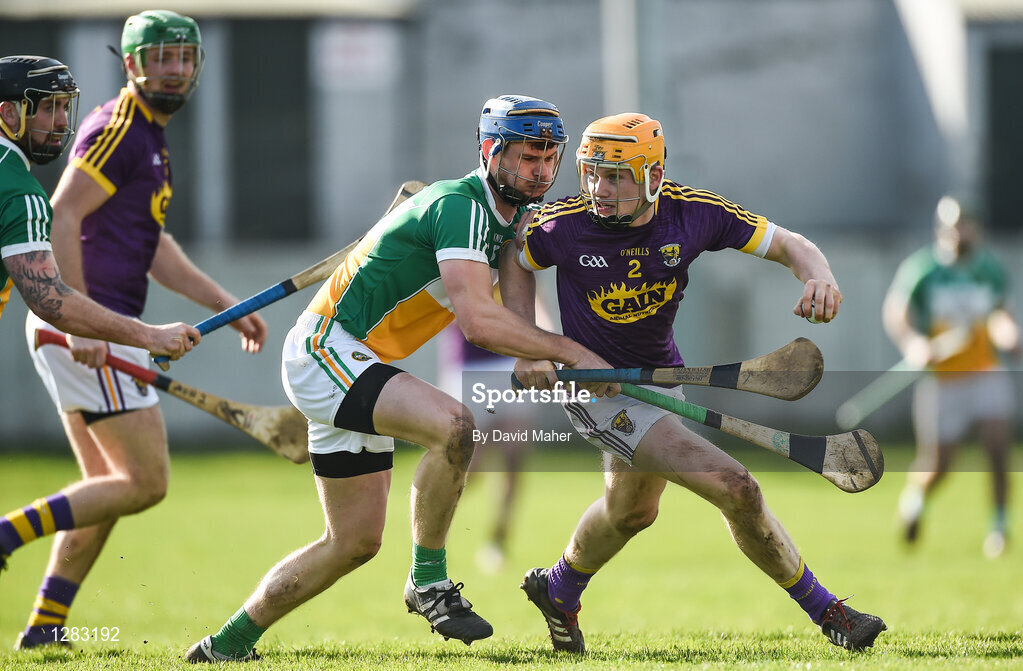 12 March 2017; Simon Donohoe of Wexford in action against Sean Cleary of Offaly during the Allianz Hurling League Division 1B Round 4 match between Offaly and Wexford at O’Connor Park in Tullamore, Co. Offaly. Photo by David Maher/Sportsfile
