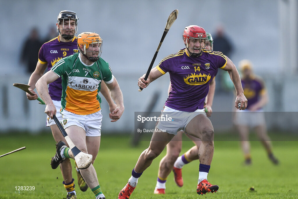 12 March 2017; Lee Chin of Wexford in action against Sean Gardiner of Offaly during the Allianz Hurling League Division 1B Round 4 match between Offaly and Wexford at O’Connor Park in Tullamore, Co. Offaly. Photo by David Maher/Sportsfile