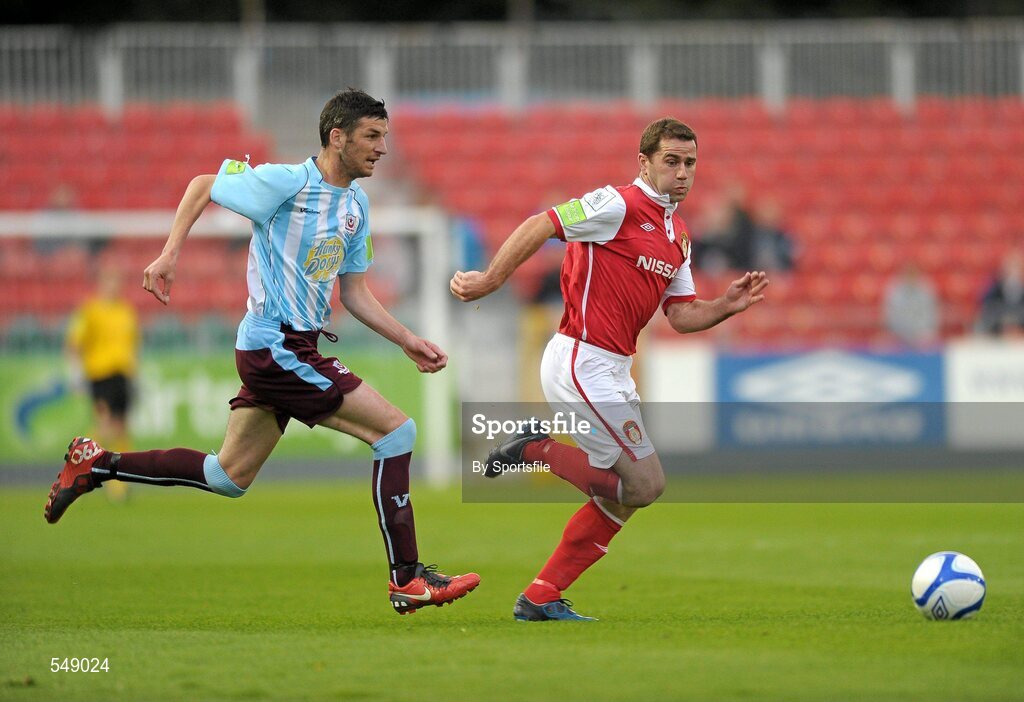 19 August 2011; David Mulcahy, St Patrick's Athletic, in action against Gavin Brennan, Drogheda United. Airtricity League Premier Division, St Patrick's Athletic v Drogheda United, Richmond Park, Dublin. Photo by Sportsfile