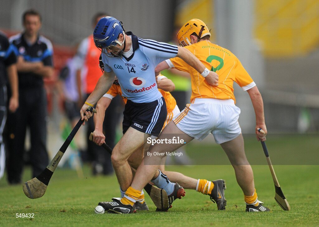 20 August 2011; Niall McMorrow, Dublin, in action against Stephen Smyth and Terry McAllister, Antrim. Bord Gais Energy GAA Hurling Under 21 All-Ireland Championship Semi-Final, Antrim v Dublin, Pairc Esler, Newry, Co. Down. Picture credit: Oliver McVeigh / SPORTSFILE