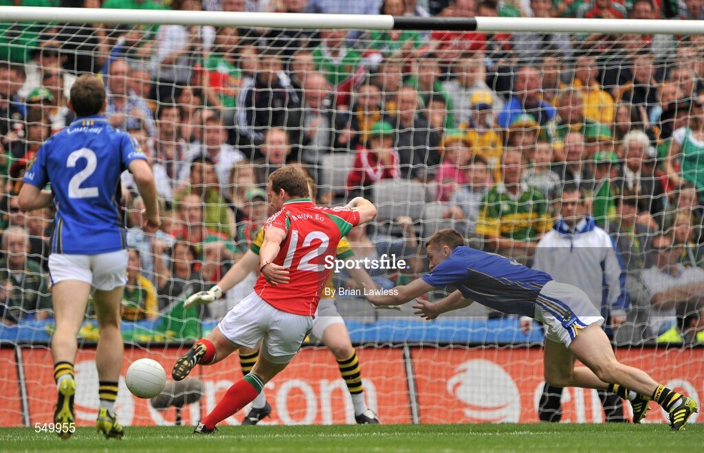 21 August 2011; Andy Moran, Mayo, has a shot on goal saved by Kerry keeper Brendan Kealy as Kerry's Marc Ó Sé attempts to block. GAA Football All-Ireland Senior Championship Semi-Final, Mayo v Kerry, Croke Park, Dublin. Picture credit: Brian Lawless / SPORTSFILE