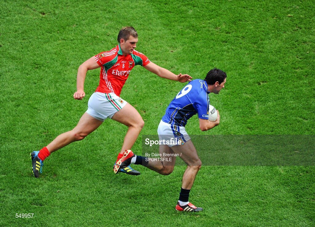 21 August 2011; Bryan Sheehan, Kerry, in action against Aidan O'Shea, Mayo. GAA Football All-Ireland Senior Championship Semi-Final, Mayo v Kerry, Croke Park, Dublin. Picture credit: Dáire Brennan / SPORTSFILE