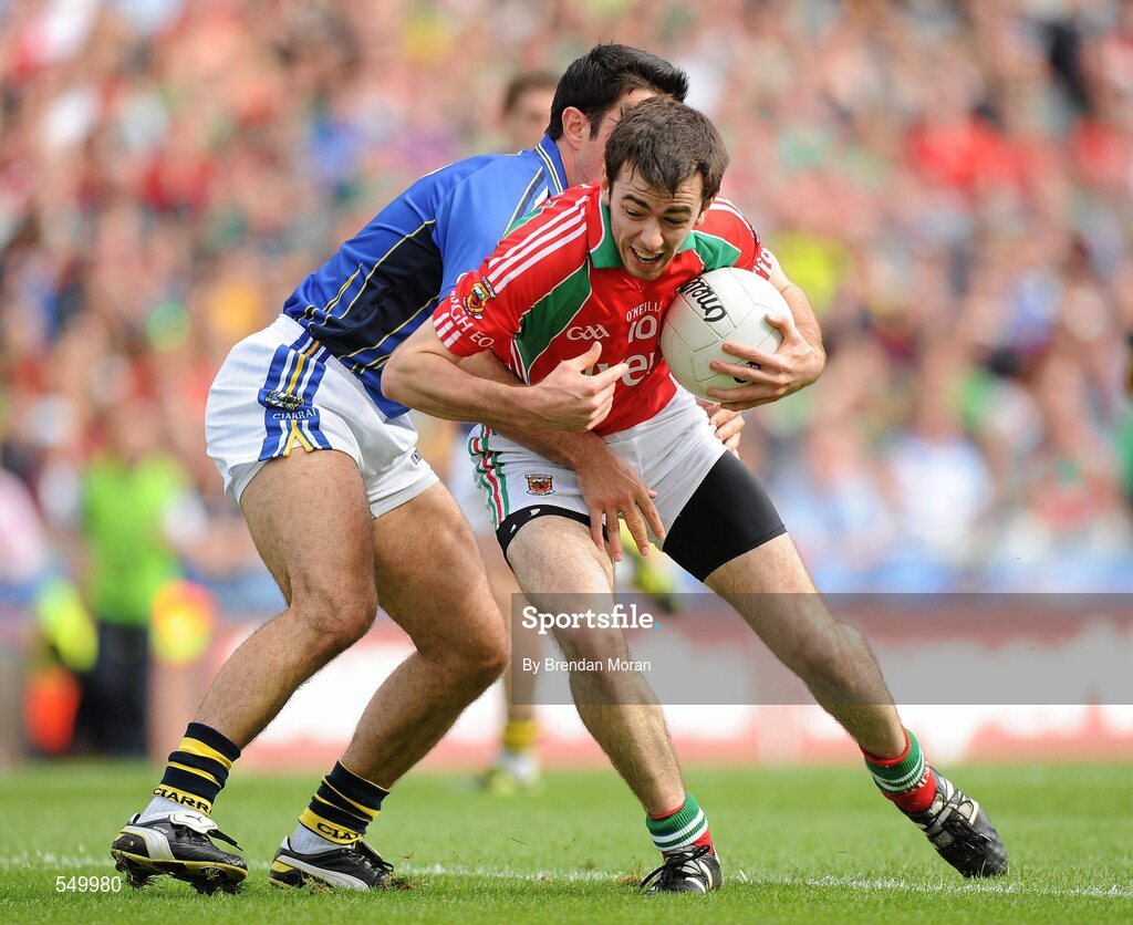 21 August 2011; Kevin McLoughlin, Mayo, in action against Aidan O'Mahony, Kerry. GAA Football All-Ireland Senior Championship Semi-Final, Mayo v Kerry, Croke Park, Dublin. Picture credit: Brendan Moran / SPORTSFILE