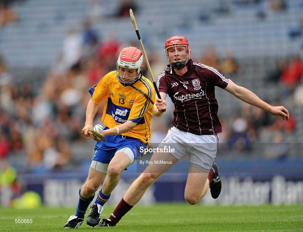 7 August 2011; Shane O'Donnell, Clare, in action against Sean Sweeney, Galway. GAA Hurling All-Ireland Minor Championship Semi-Final, Clare v Galway, Croke Park, Dublin. Picture credit: Ray McManus / SPORTSFILE
