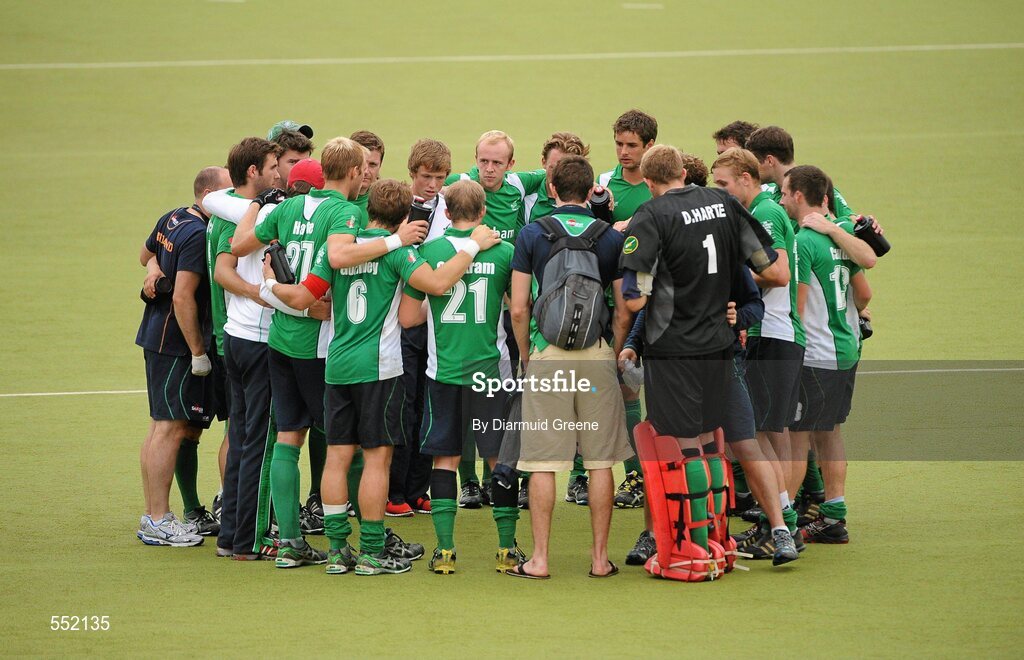 26 August 2011; The Ireland team gather together in a huddle after victory over Russia. Ireland v Russia - GANT EuroHockey Nations Men's Championships 2011. Warsteiner HockeyPark, Mönchengladbach, Germany. Picture credit: Diarmuid Greene / SPORTSFILE