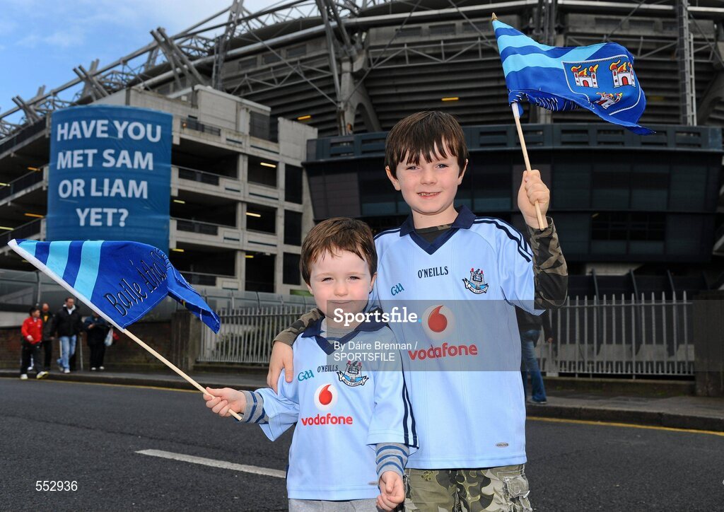 28 August 2011; Dublin supporters Finn Madden, left, aged 3, and his brother Tristan, aged 7, from Swords, Co. Dublin, make their way to the game. Supporters at the GAA Football All-Ireland Championship Semi-Finals, Croke Park, Dublin. Picture credit: Dáire Brennan / SPORTSFILE